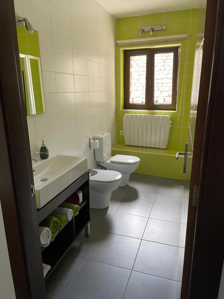Apartamentos Los Tojos Colsa Екстериор снимка